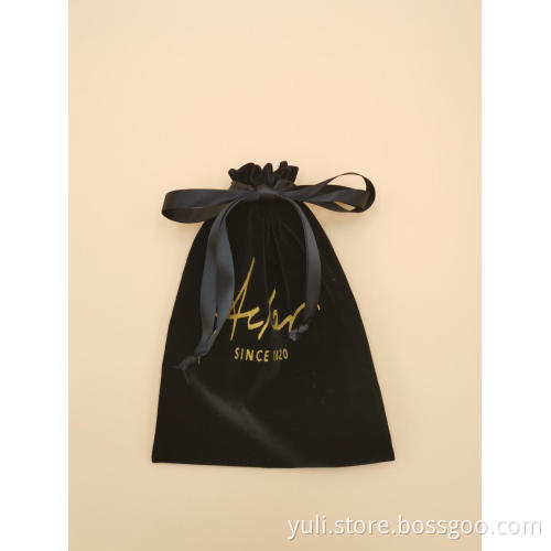 black velvet luxury drawstring bag for packing wine